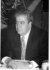 Saygıyla (Şefik Gül)